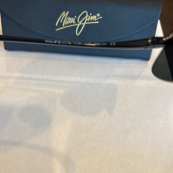 Maui Jim Kanaha 409-02 Black Sunglasses - Picture 7 of 13